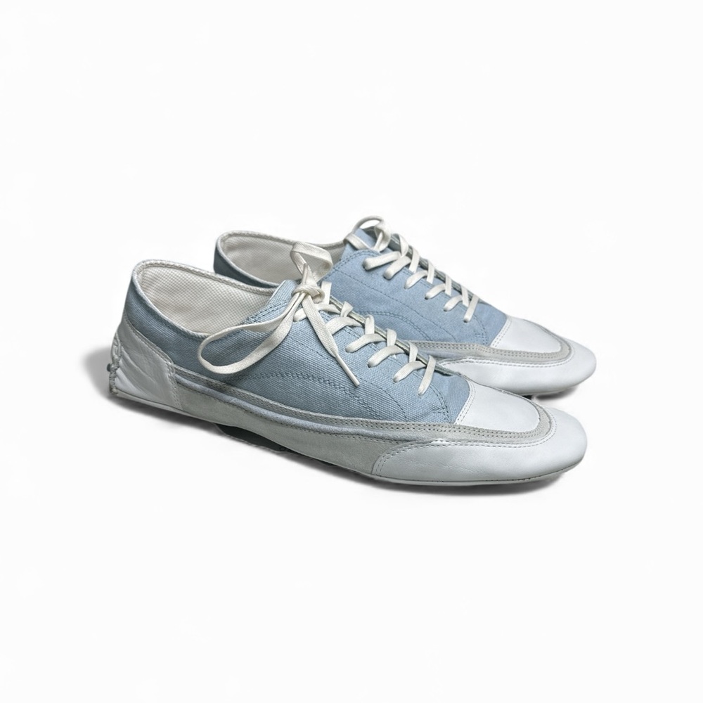 Zara Men's Light Blue and White Sneakers
